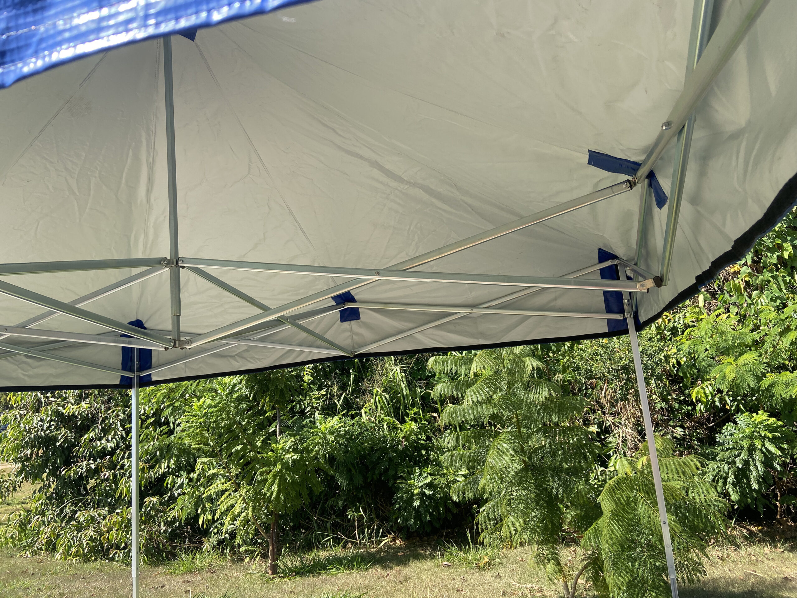 Tenda Sanfonada 3x3 PVC - Imagem 16