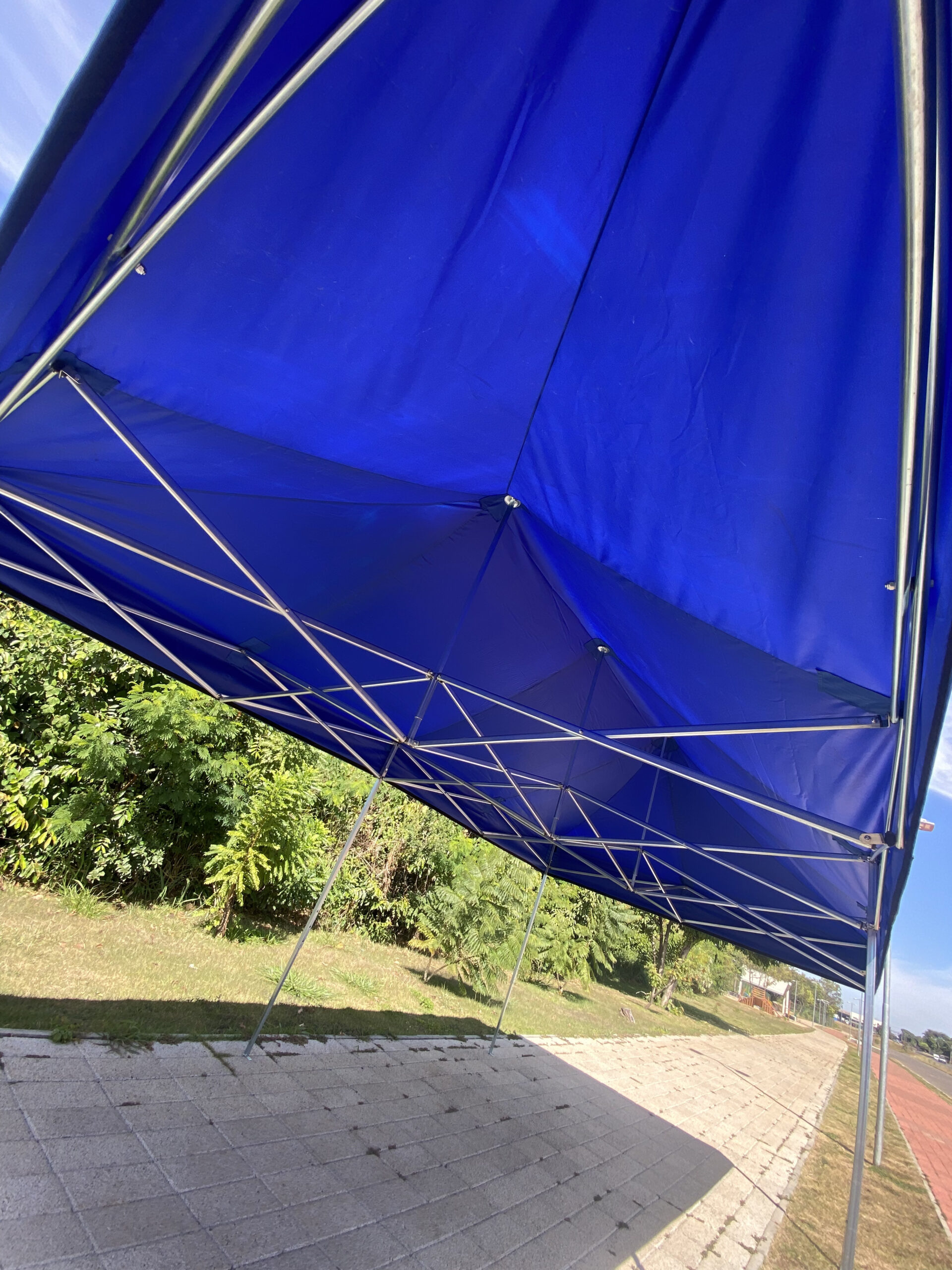 Tenda Sanfonada Nylon 6x3 - Imagem 4