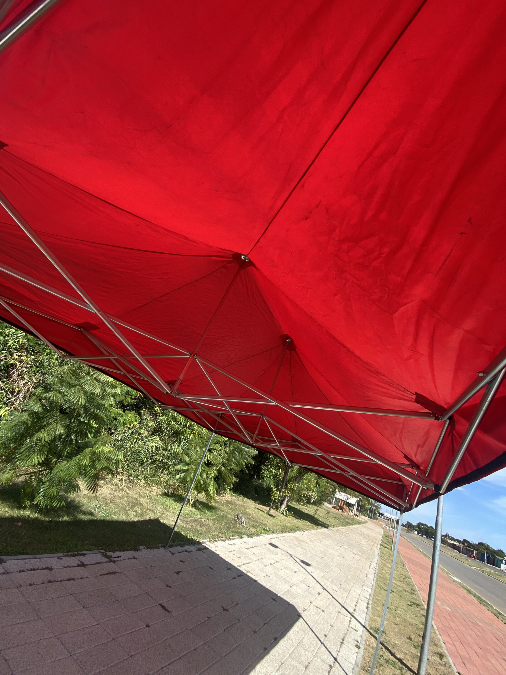 Tenda Sanfonada Nylon 4,5x3 - Imagem 18