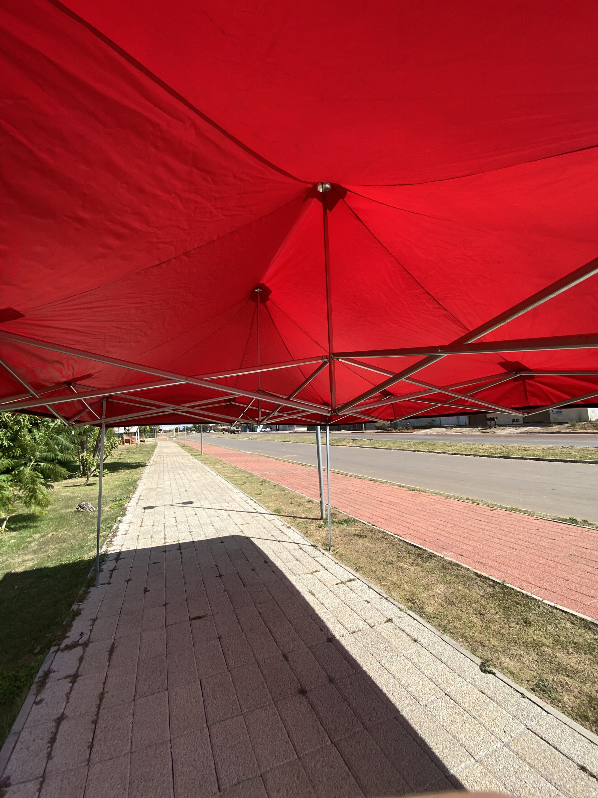 Tenda Sanfonada Nylon 4,5x3 - Imagem 11